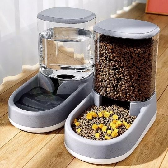 FOODCAT Gamelle automatique Chat - Grande Capacité - Juste mon Chat